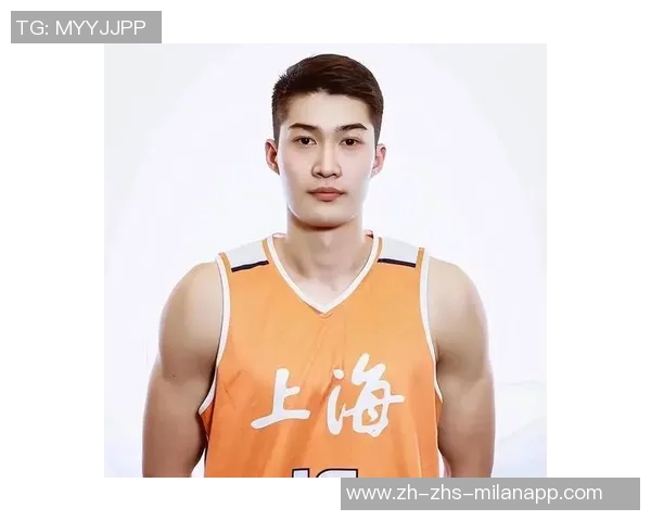 上海交易成功刘正清加盟江苏崔晓龙转会上海引关注 上海交易成功刘正清加盟江苏崔晓龙转会上海引关注